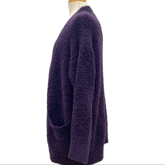 BAREFOOT DREAMS Cozy Chic Oversized Open Front Cardigan in Purple - Picture 6 of 10